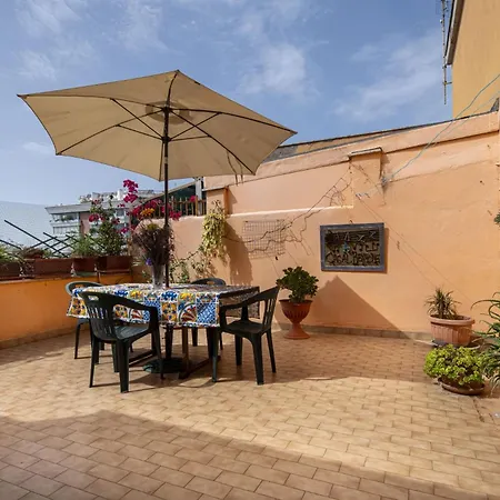 Daire Carola's Terrace / La Terrazza Di Carola